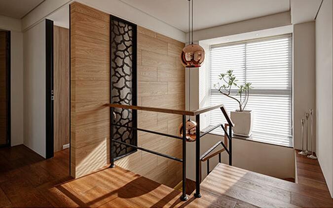 木饰面板楼梯装修效果 环保木饰面板巧妙设计楼梯转角3
