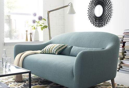 【原创】双人沙发选购的技巧是什么 家具这样布置就美哒哒的1