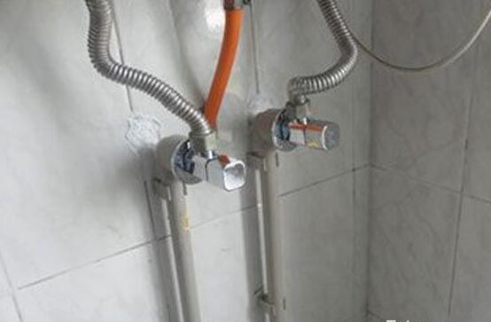 热水器冷热水管安装布局图 你知道冷热水管安装位置吗