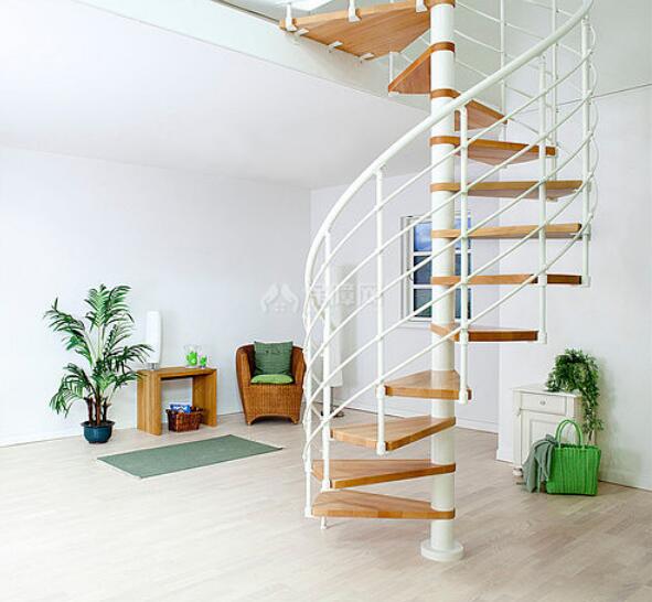 客厅有楼梯怎么设计？看看楼梯这些精美设计效果图您喜欢吗？