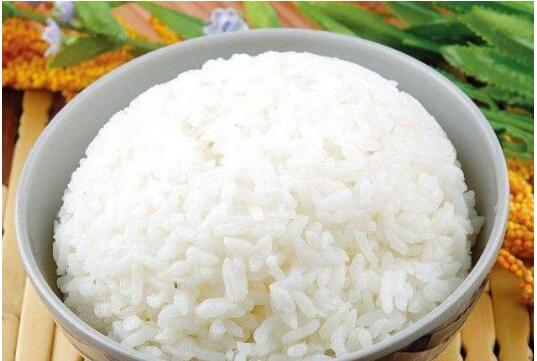 蒸米饭怎么做好吃 南充装修教您大米饭怎么做好吃的小技巧2