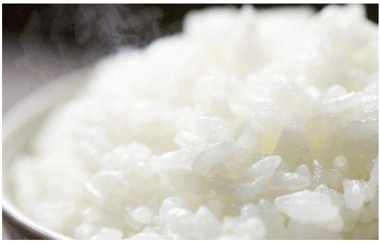 蒸米饭怎么做好吃 南充装修教您大米饭怎么做好吃的小技巧3
