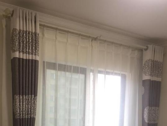 窗帘安装几种方法之罗马杆窗帘安装图解9