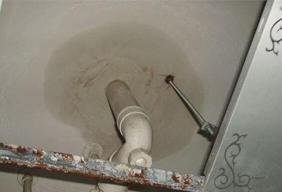 卫生间漏水怎么办？不砸地面轻松解决漏水渗水问题1