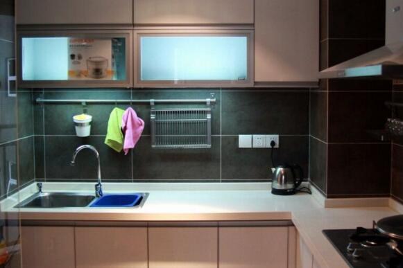 小户型厨房怎么装修？小厨房怎么装修用起来方便？