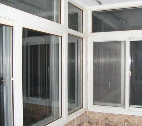 塑钢门窗多少钱一平方?塑钢窗加上玻璃大概要多少钱？2