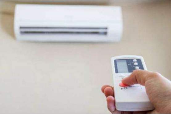 冬天开空调制热温度多少合适？即暖和还省电省钱？3
