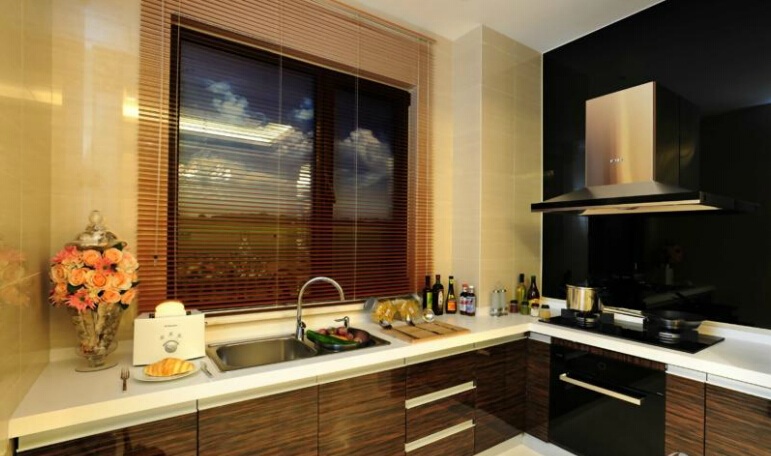 首开国风美唐三居室109平现代简约风格厨房装修效果图