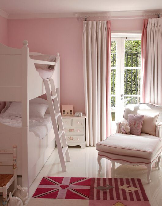 粉色可爱的美式风格上下铺儿童房