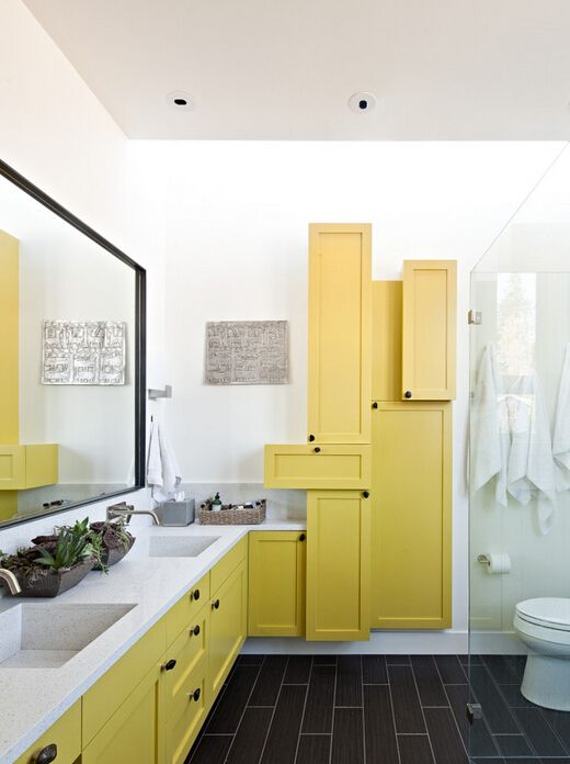 美国加州10平米左右的色彩鲜艳的纯黄色浴室装修效果图