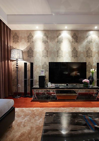 上海凤凰家园80平米大两居室简约墙纸电视背景墙客厅装修效果图