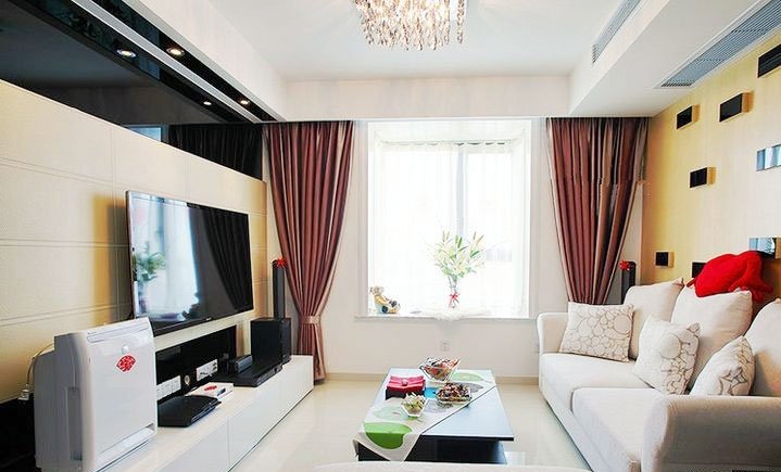 上海润和苑小区紫红色窗帘白色电视柜一字型沙发客厅装修效果图