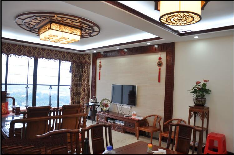 朔州阳光佳园中式客厅实木家具复古窗帘吸顶灯效果图