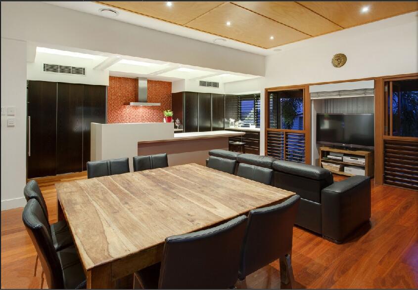 运城申仕兰庭餐厅客厅一体式开放式厨房木吊顶木地板效果图