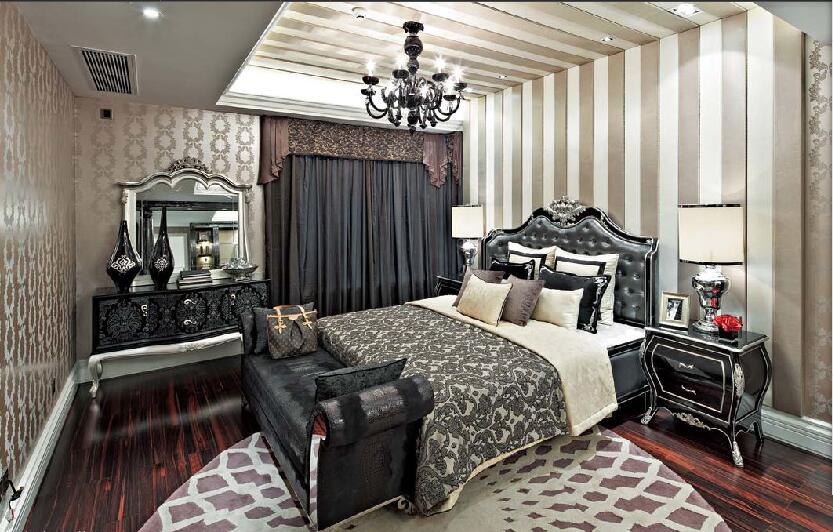 锦州西华园50平米卧室黑色吊灯条纹吊顶卧室壁纸欧式黑色床效果图