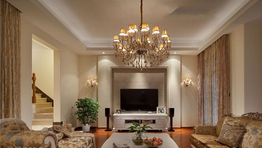 辽阳睿馨花园奢华欧式客厅金色水晶灯中空吊顶欧式沙发效果图