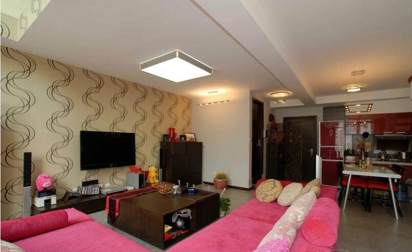 榆林东洲公寓餐厅客厅一体家装玫红色沙发简约壁纸吸顶灯效果图